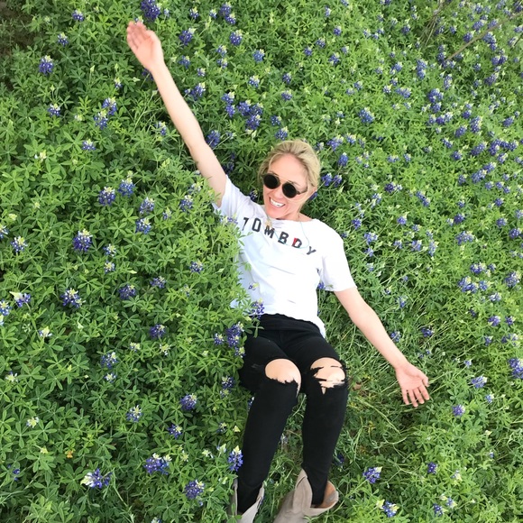 Meet your Posher, Lindsey Lichty - Picture 4 of 14